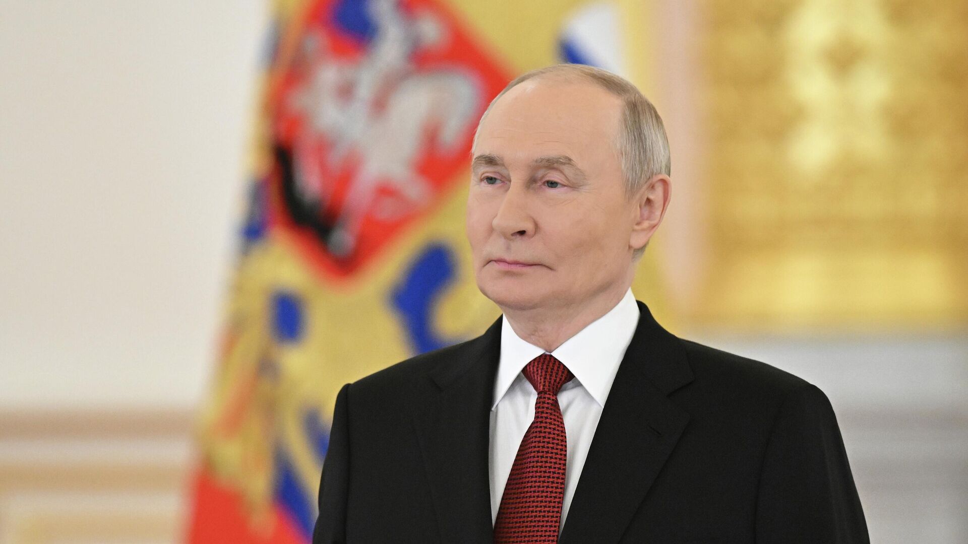Путин заявил, что хочет услышать мнение людей, решающих задачи «на местах»