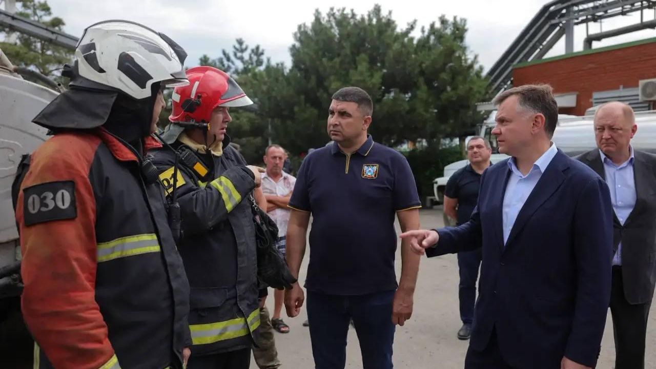 В Азове не обнаружили превышение уровня опасных веществ в воздухе после атаки
