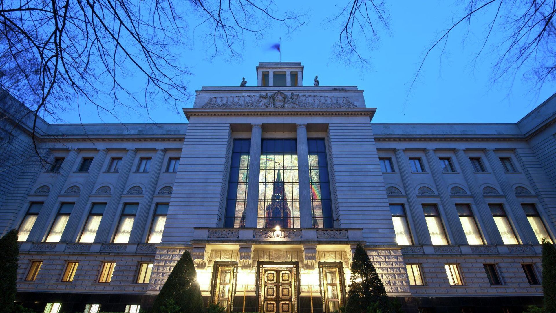 Посольство России в Берлине заявило об отсутствии вмешательства во внутренние дела ФРГ
